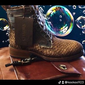Cuadra Leather Italian Boots ( unisex ) .